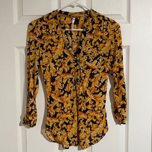 d.n.a. Couture Sheer 3/4 Button Blouse Sz S